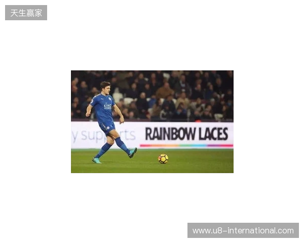 多古：球队本赛季凝聚力更强了，我已经很好地适应了英超联赛